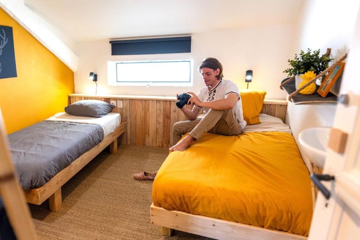 Surf Bed and breakfast